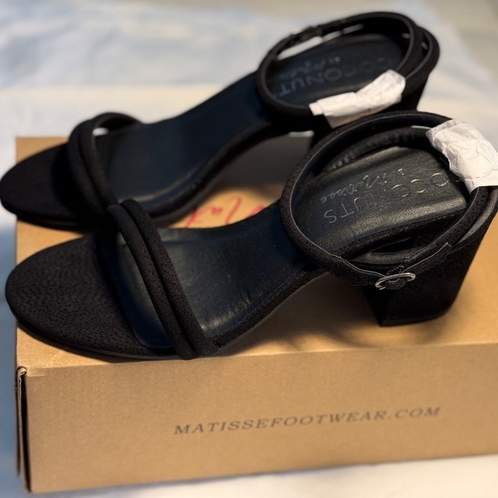 Coconuts Black High Heeled Sandals by Matisse- Size 9‎